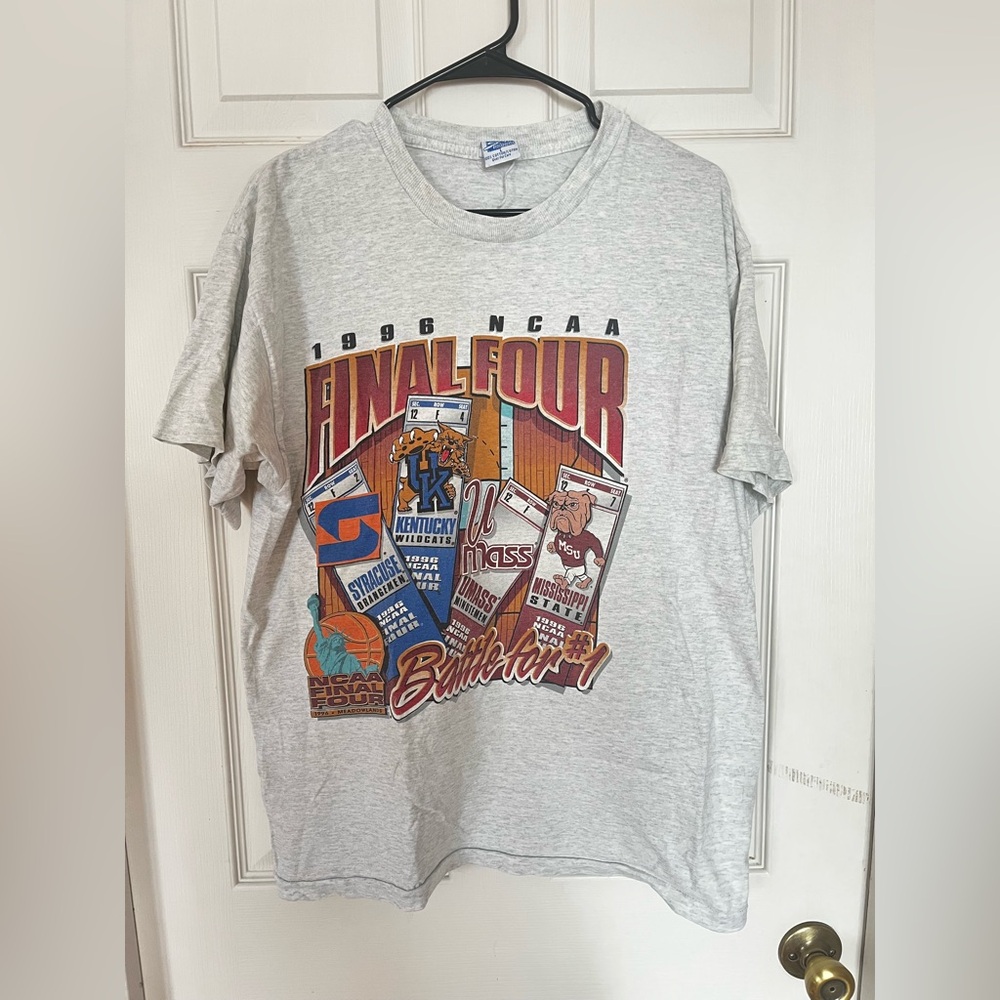 1996 NCAA UK Final Four Graphic Tee Light Gray